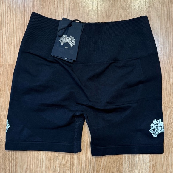 Darc Sport Pants - Darc Sport SHE Valhalla Seamless Butt Scrunch Shorts Black M 336/1000 NWT